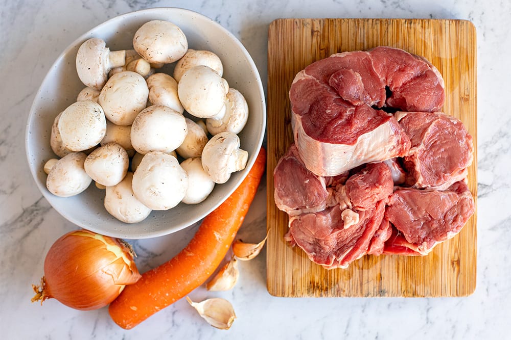 Beef and mushroom stew ingredients