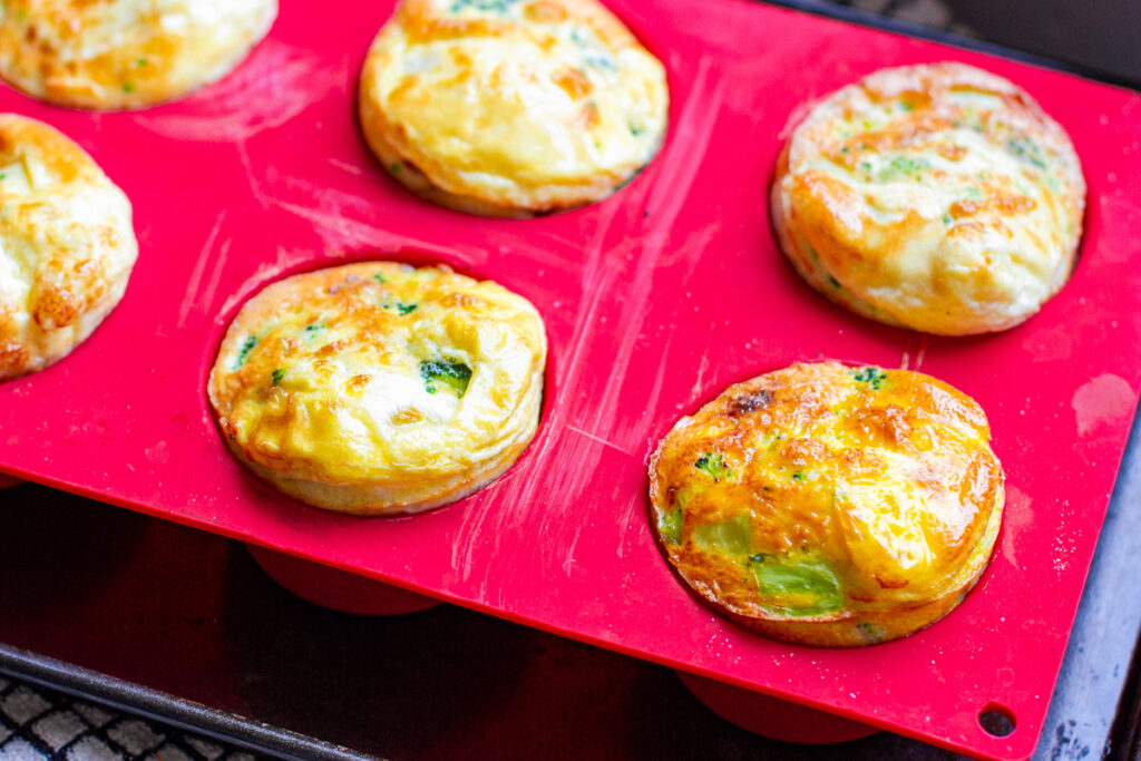 How to make broccoli bacon egg muffins - silicon tray